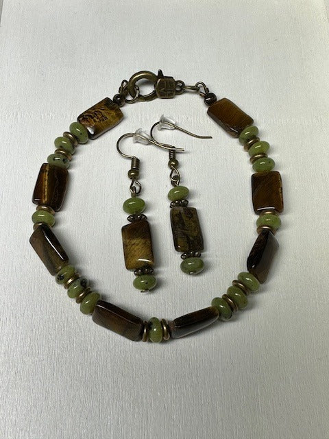 Tiger Eye and Canadian Jade Jewelry Set